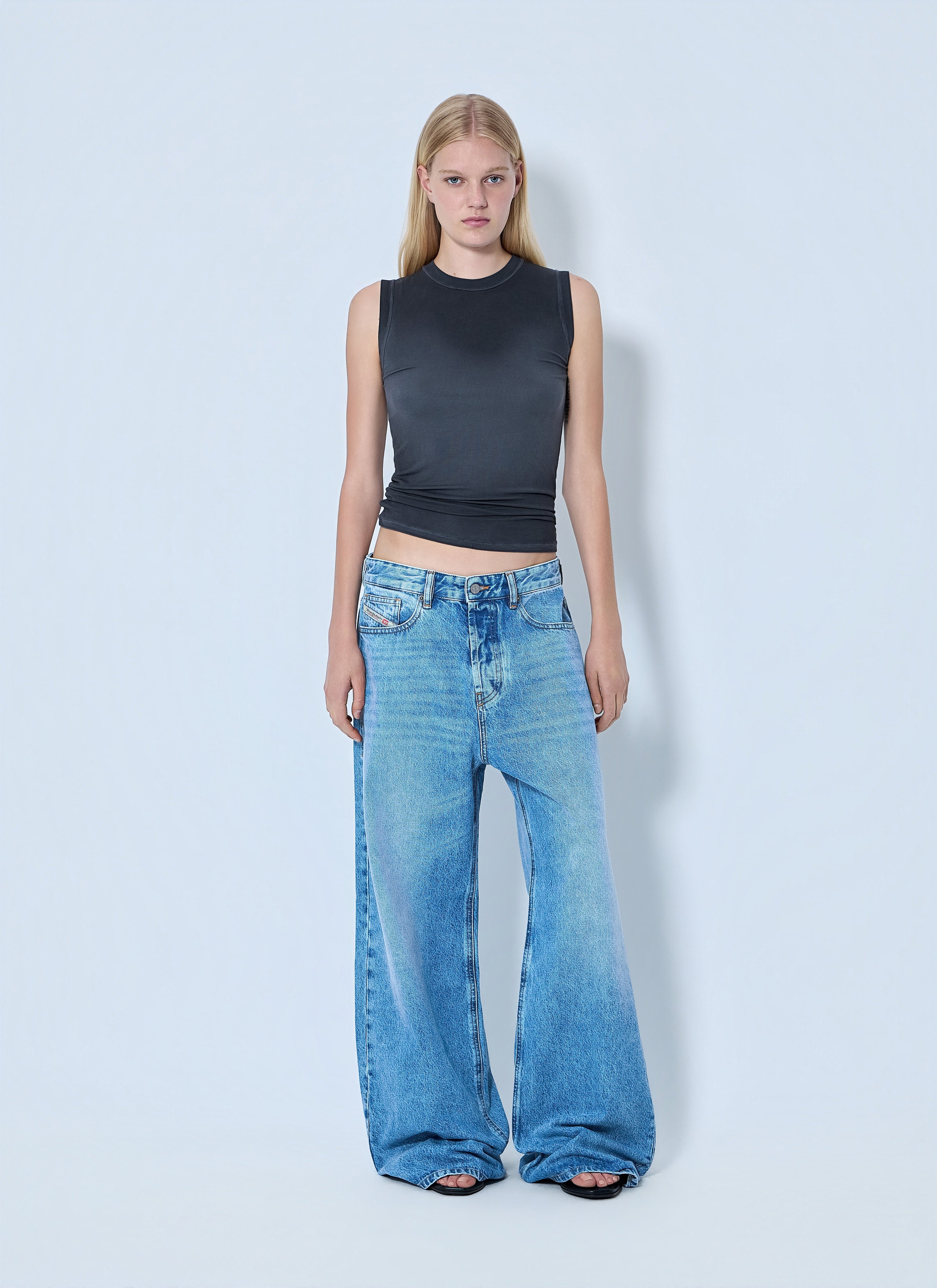 Diesel Women 1996 D-Sire Jeans DestGlow
