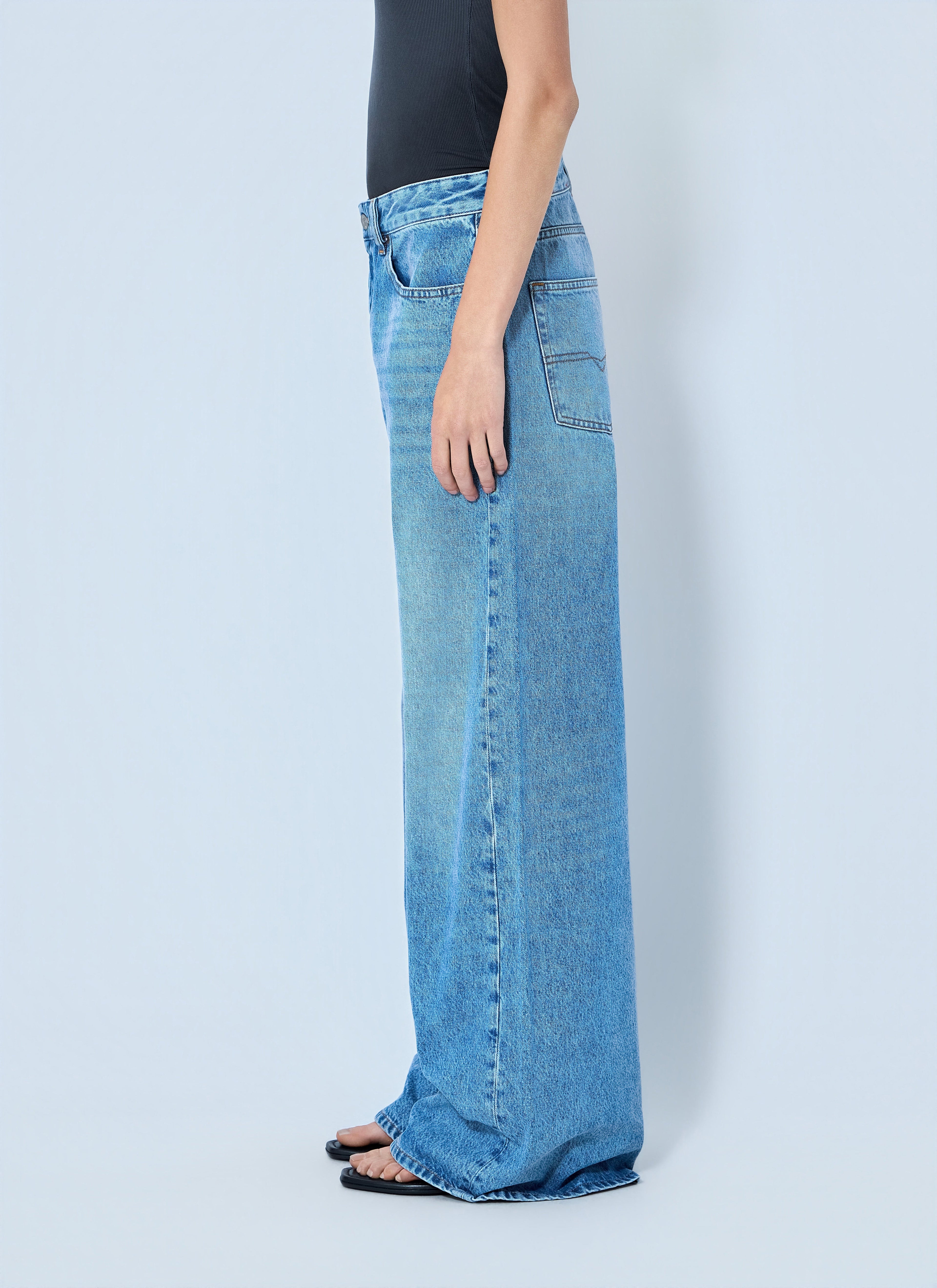 Diesel Women 1996 D-Sire Jeans DestGlow