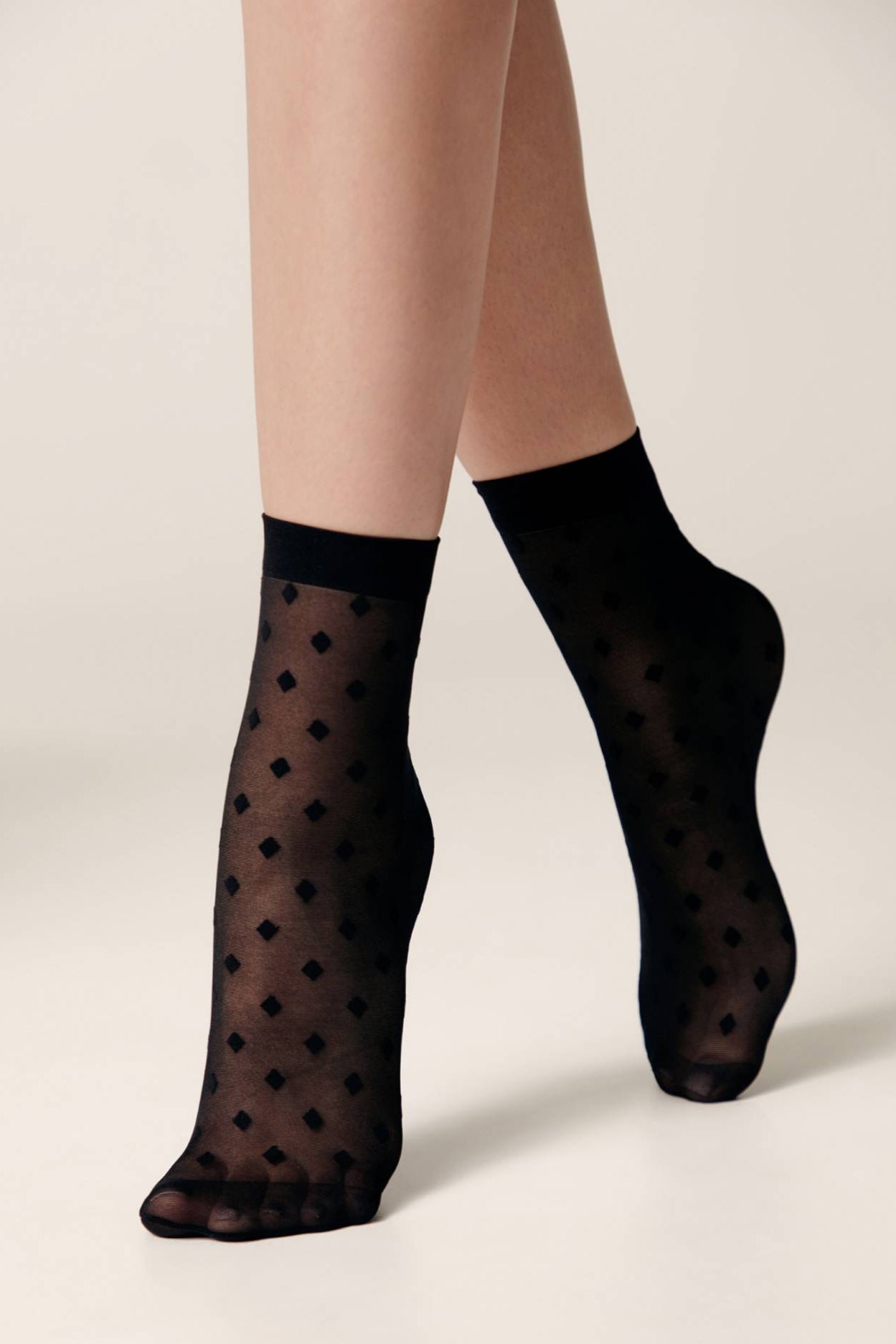 Socks Conte Fantasy - Small Diamond Pattern - DestGlow