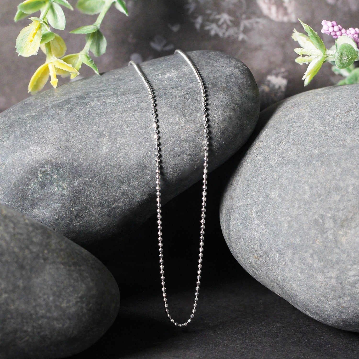 14k White Gold Diamond-Cut Bead Chain 1.2mm by Bids.com