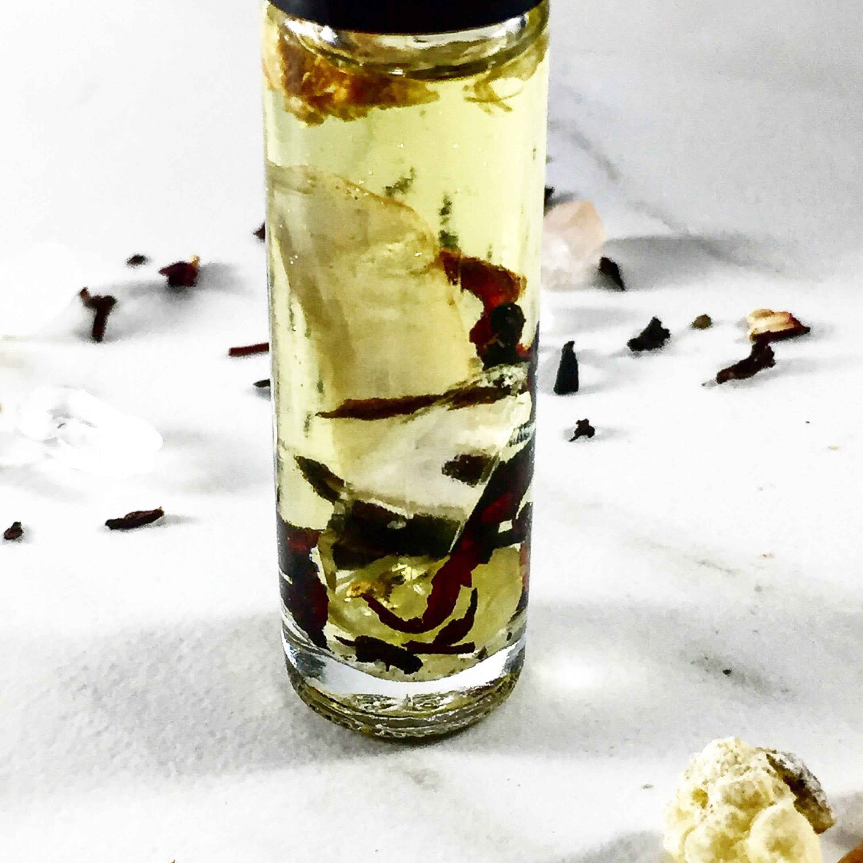 Essential Oil Blend with Crystals Frankincense and Palo Santo / Spirit Oil / Magic Oil Blend / Organic Meditation Blend / Spiritual Oil by Butter Me Up Organics
