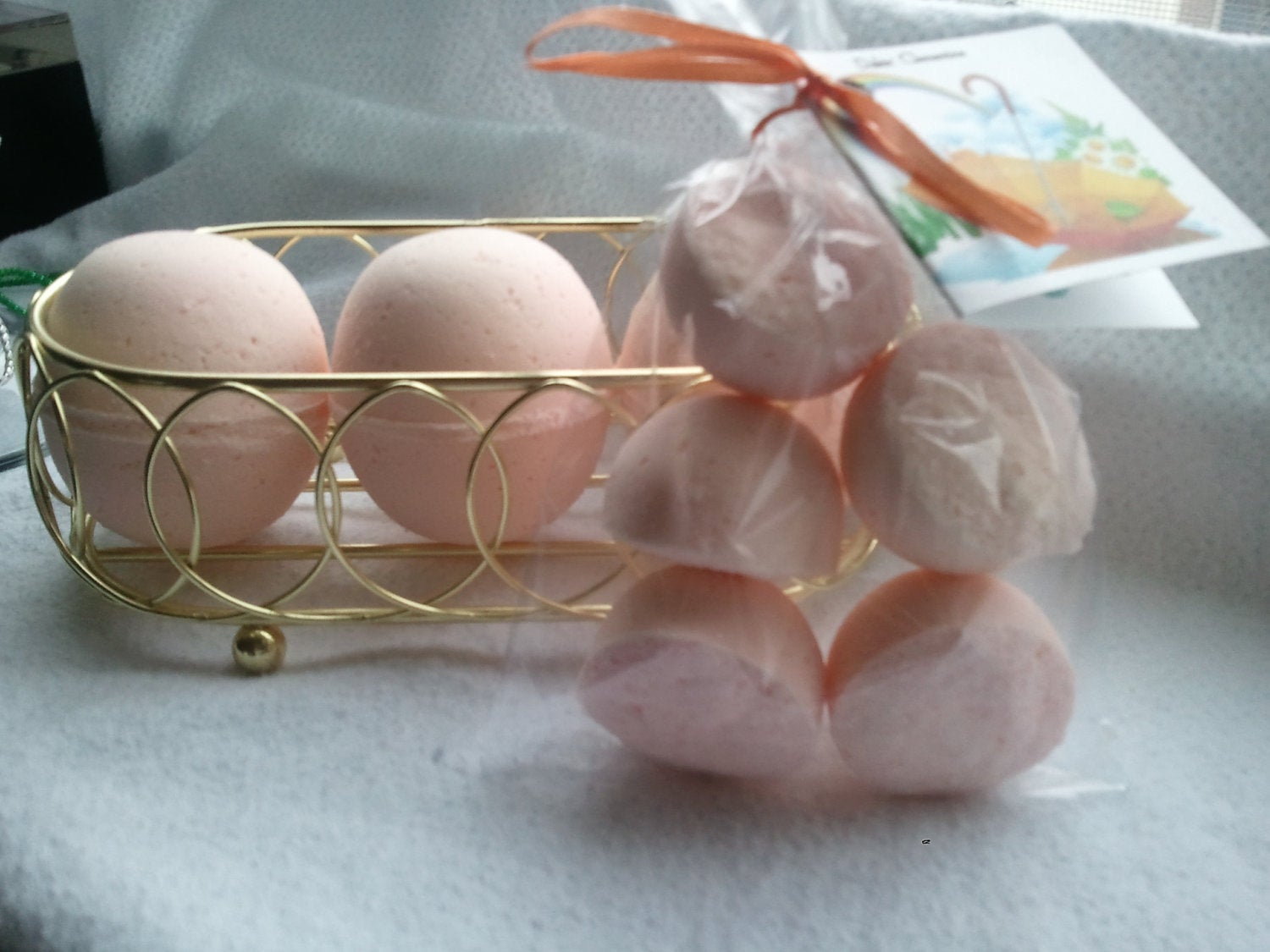 14 bath bombs in Darlin&