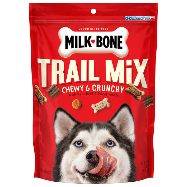 Milk-Bone Trail Mix With Real Beef & Sweet Potato, Crunchy & Chewy Dog Treats