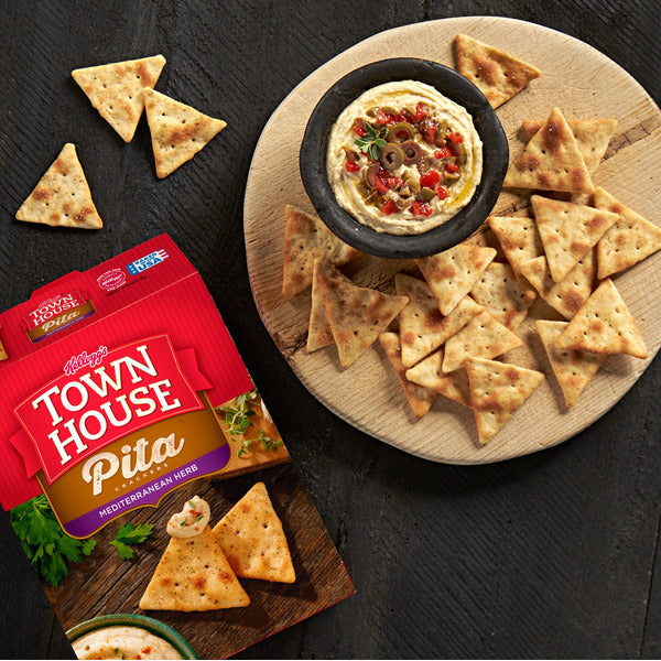 Town House Pita Mediterranean Herb Oven Baked Crackers, Salty Snacks, 9.5 oz