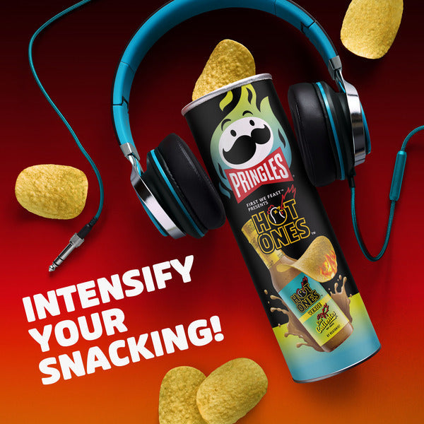 Pringles Hot Ones Verde Potato Crisps Chips, Spicy Snacks, 5.5 oz