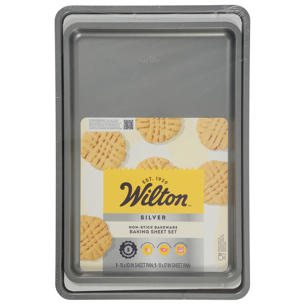 Wilton Baking Sheet Set