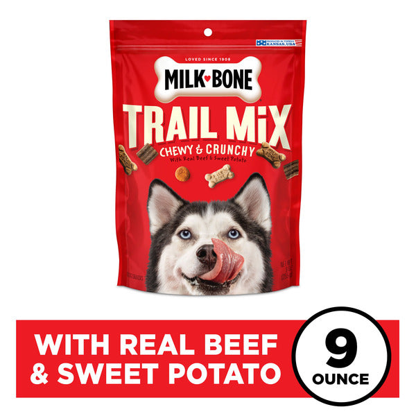 Milk-Bone Trail Mix With Real Beef & Sweet Potato, Crunchy & Chewy Dog Treats