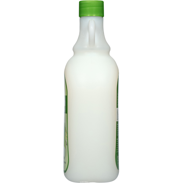 Village Naturals Bath Shoppe White Tea + Jasmine Milk Bath with Shea Butter
