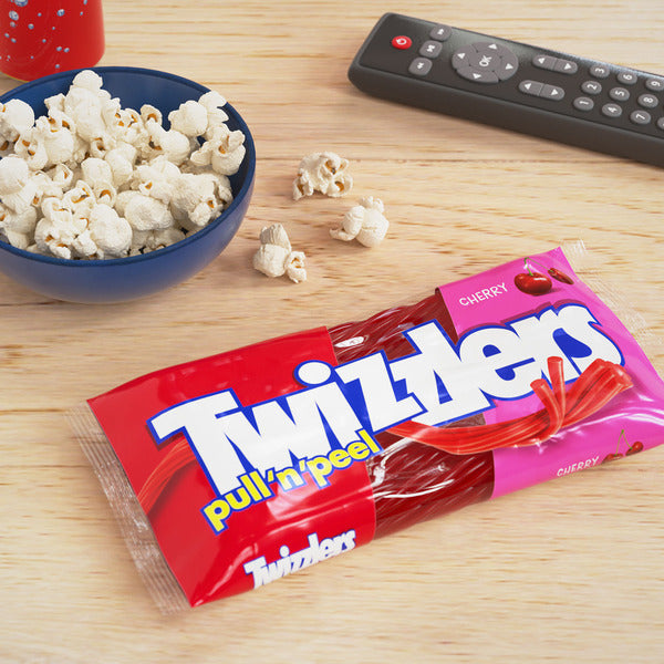 TWIZZLERS PULL &