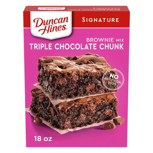 Duncan Hines Signature Triple Chocolate Chunk Brownie Mix