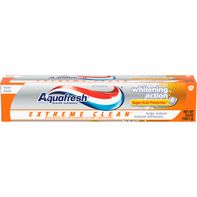 Aquafresh Extreme Clean Whitening Toothpaste️
