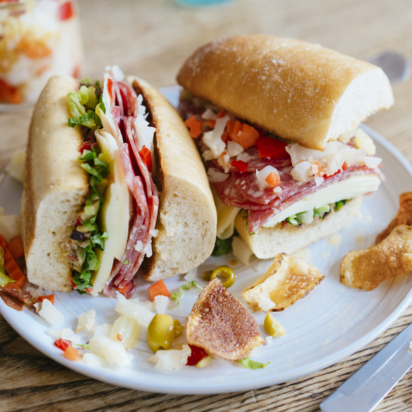 Applegate Organic Uncured Genoa Salami Sliced