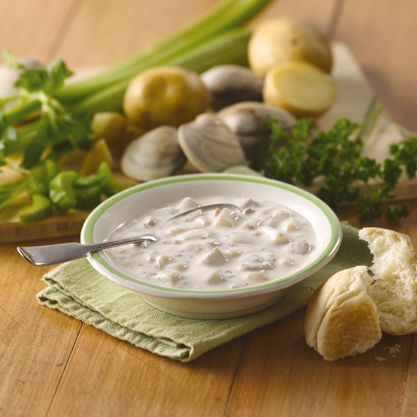 Progresso Rich & Hearty New England Clam Chowder Canned Soup