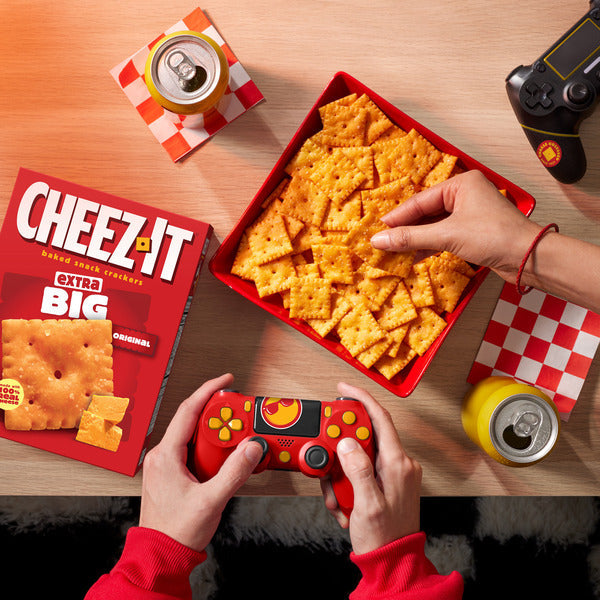 Cheez-It Extra Big Cheese Crackers, Baked Snack Crackers, 11.7 oz