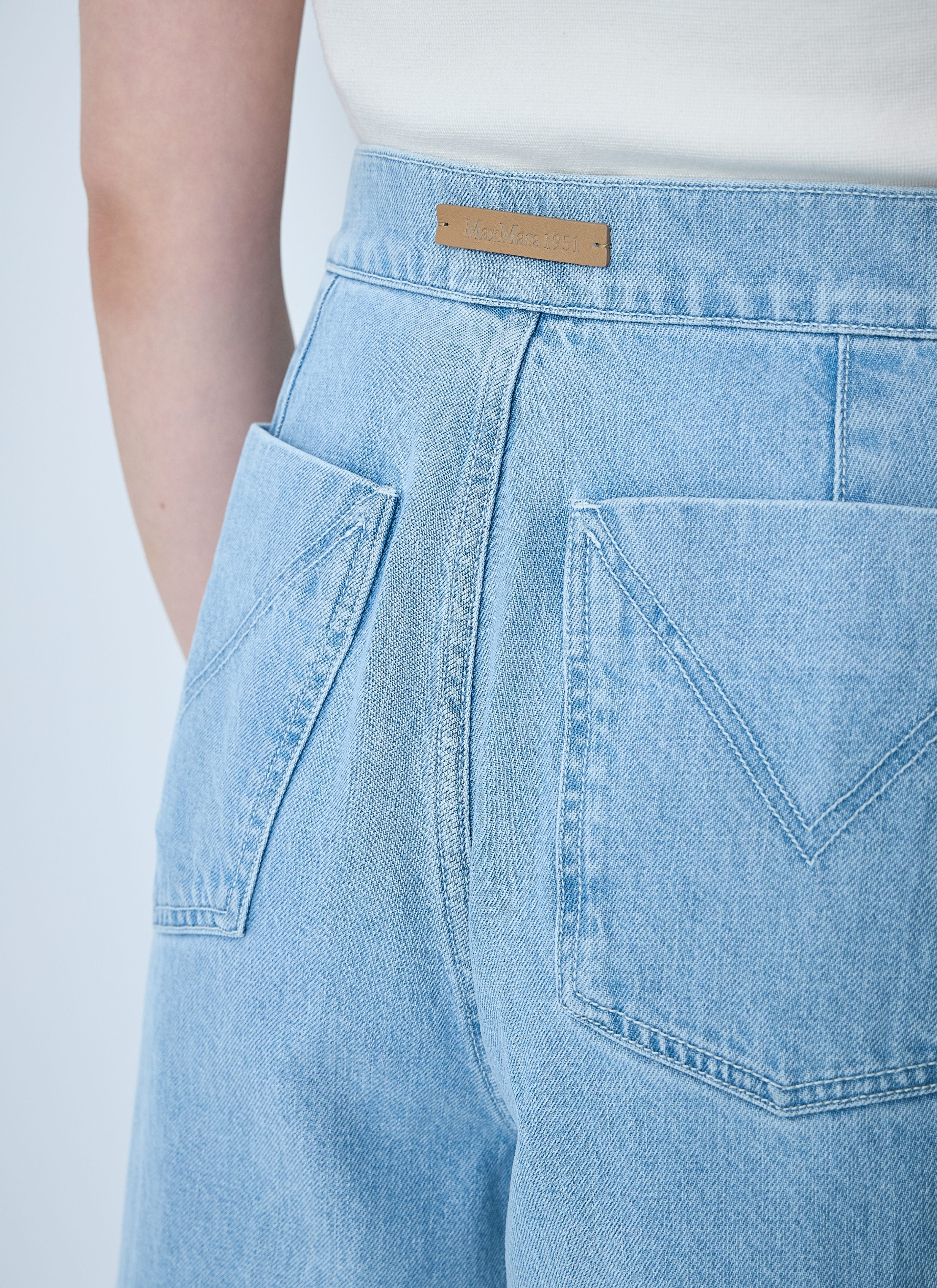 Max Mara Women Denim Jeans by Luosophy