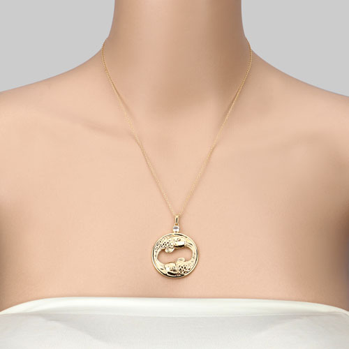 0.22 Carat Genuine Aquamarine .925 Sterling Silver Pendant by Bids.com