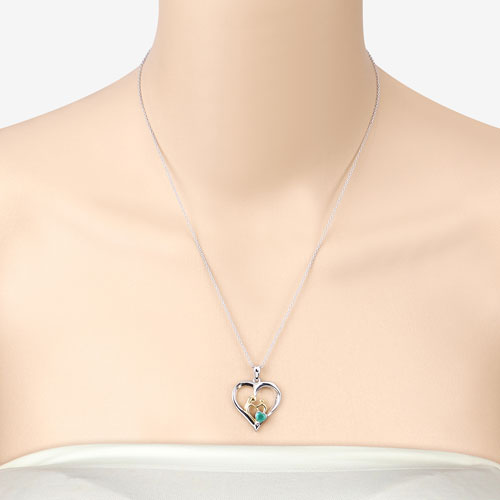0.45 Carat Genuine Emerald .925 Sterling Silver Pendant by Bids.com