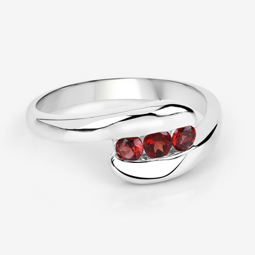 0.74 Carat Genuine Garnet .925 Sterling Silver Ring DestGlow