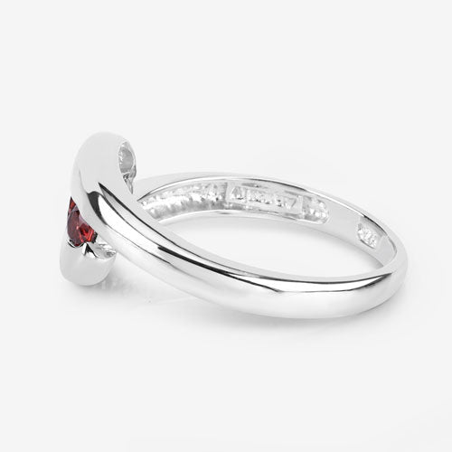 0.74 Carat Genuine Garnet .925 Sterling Silver Ring DestGlow