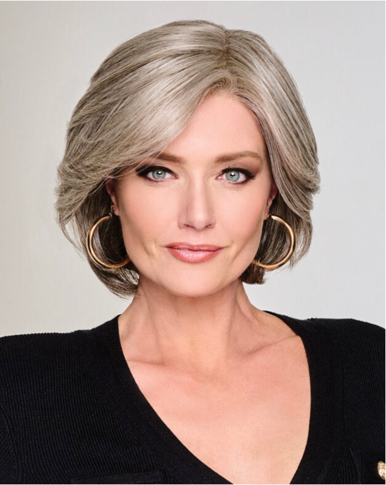 Raquel Welch Flash Forward Layered Mid-Length Textured Wig, Average Cap, RL12/22SS Cappuccino
