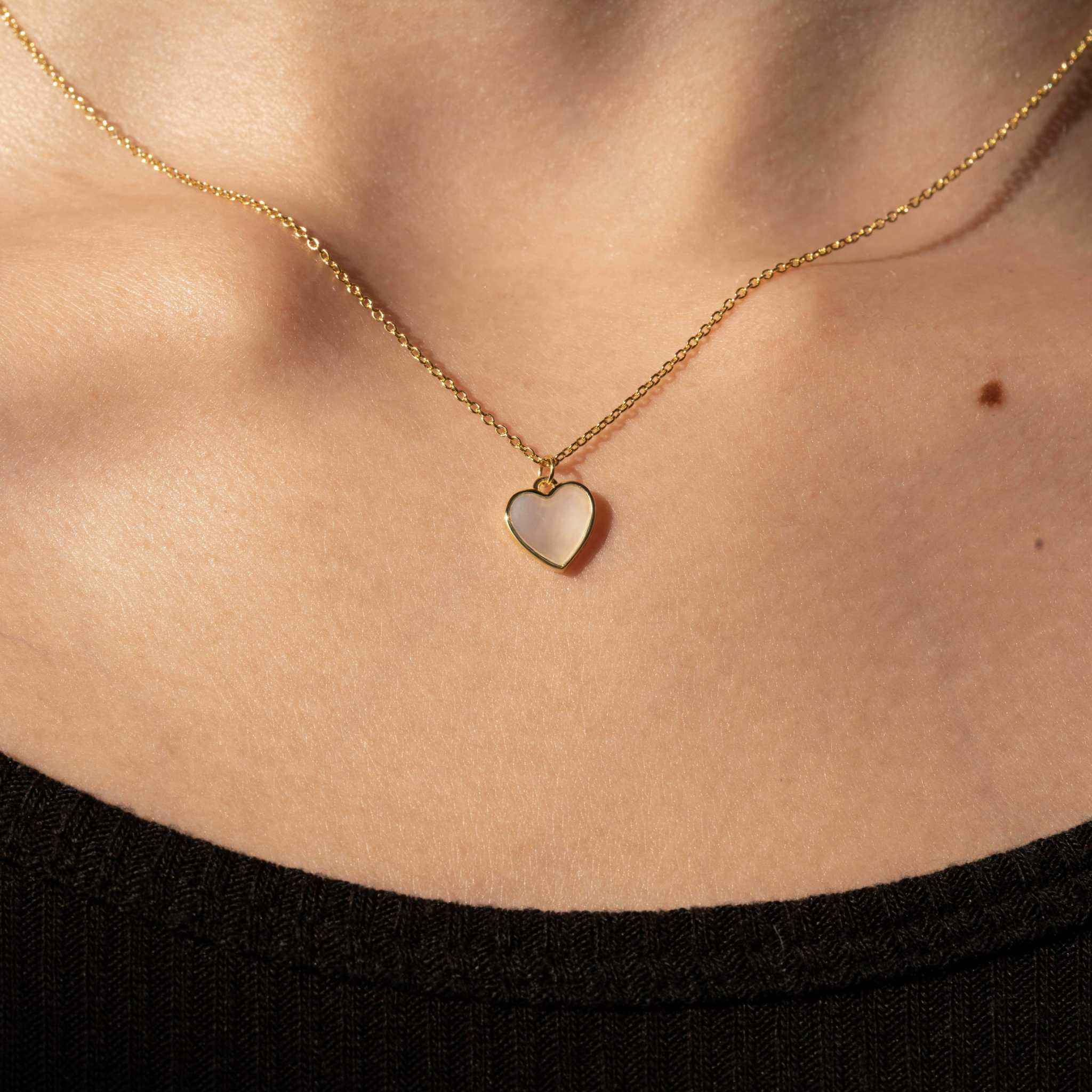 Seashell Serenity Necklace - DestGlow