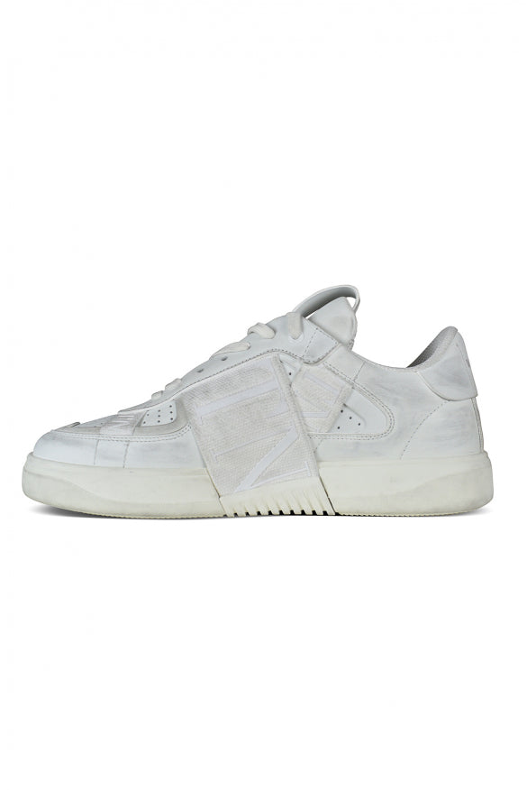 Valentino Garavani Men Vl7n Sneakers by Luosophy