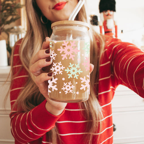 Pastel Snowflakes 17oz Stainless Steel Water Bottle - Insulated Tumbler