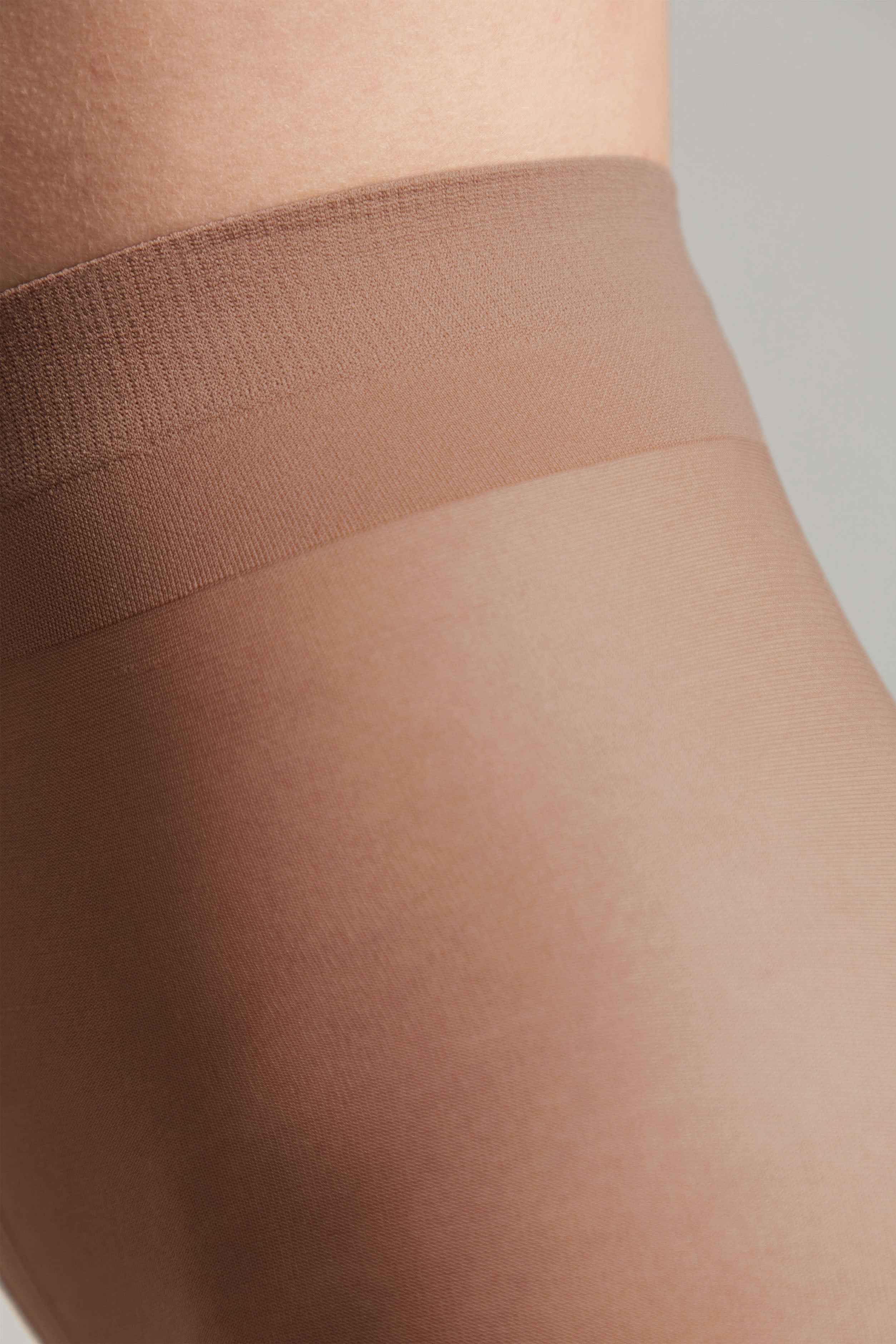 Tights Conte Tango 40 Den - Sheer to Waist Satin Shine