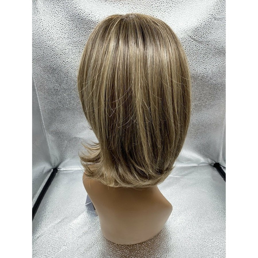 Raquel Welch Upstage Wig
