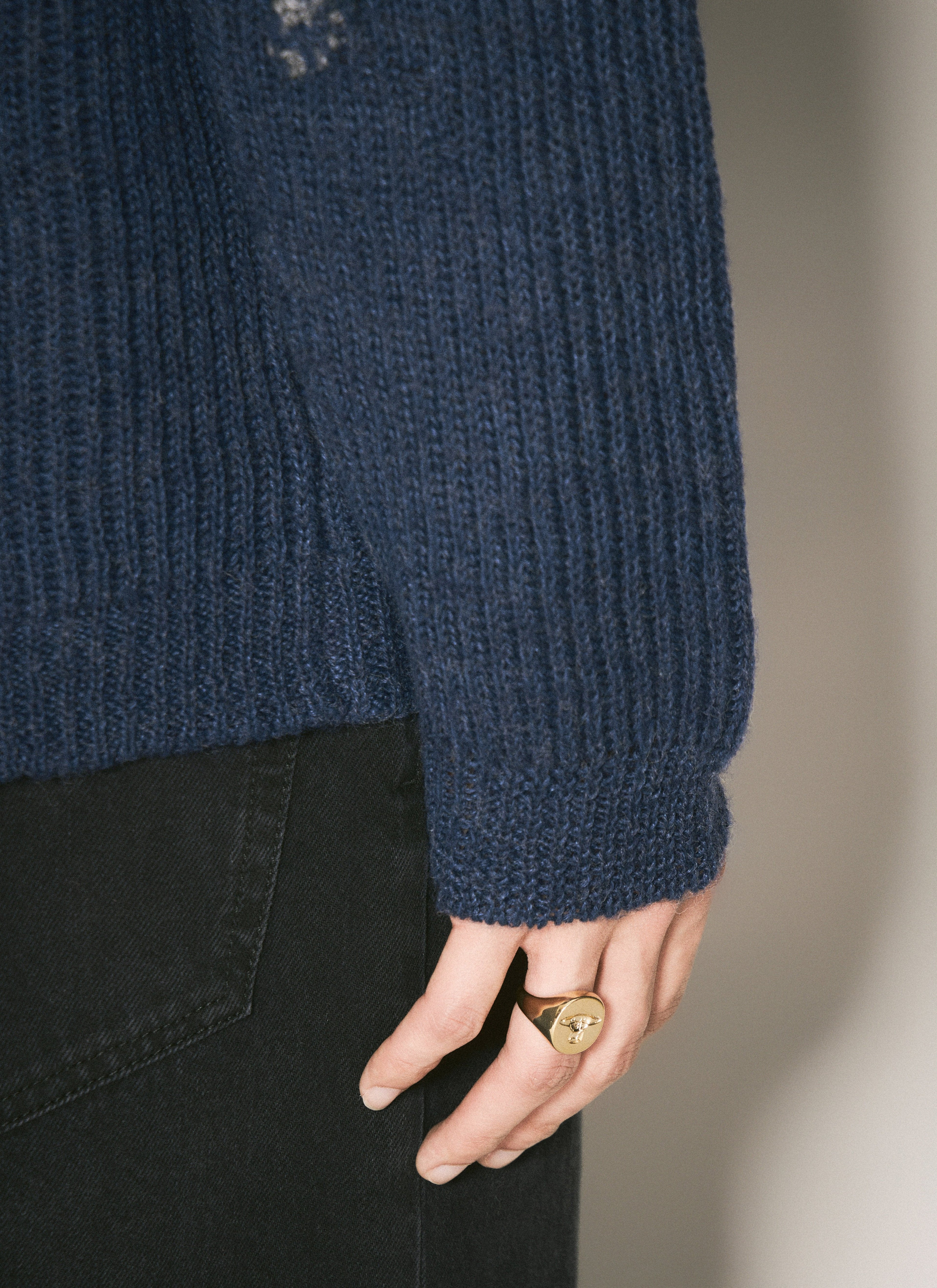 Vivienne Westwood Men Seal Ring by Luosophy