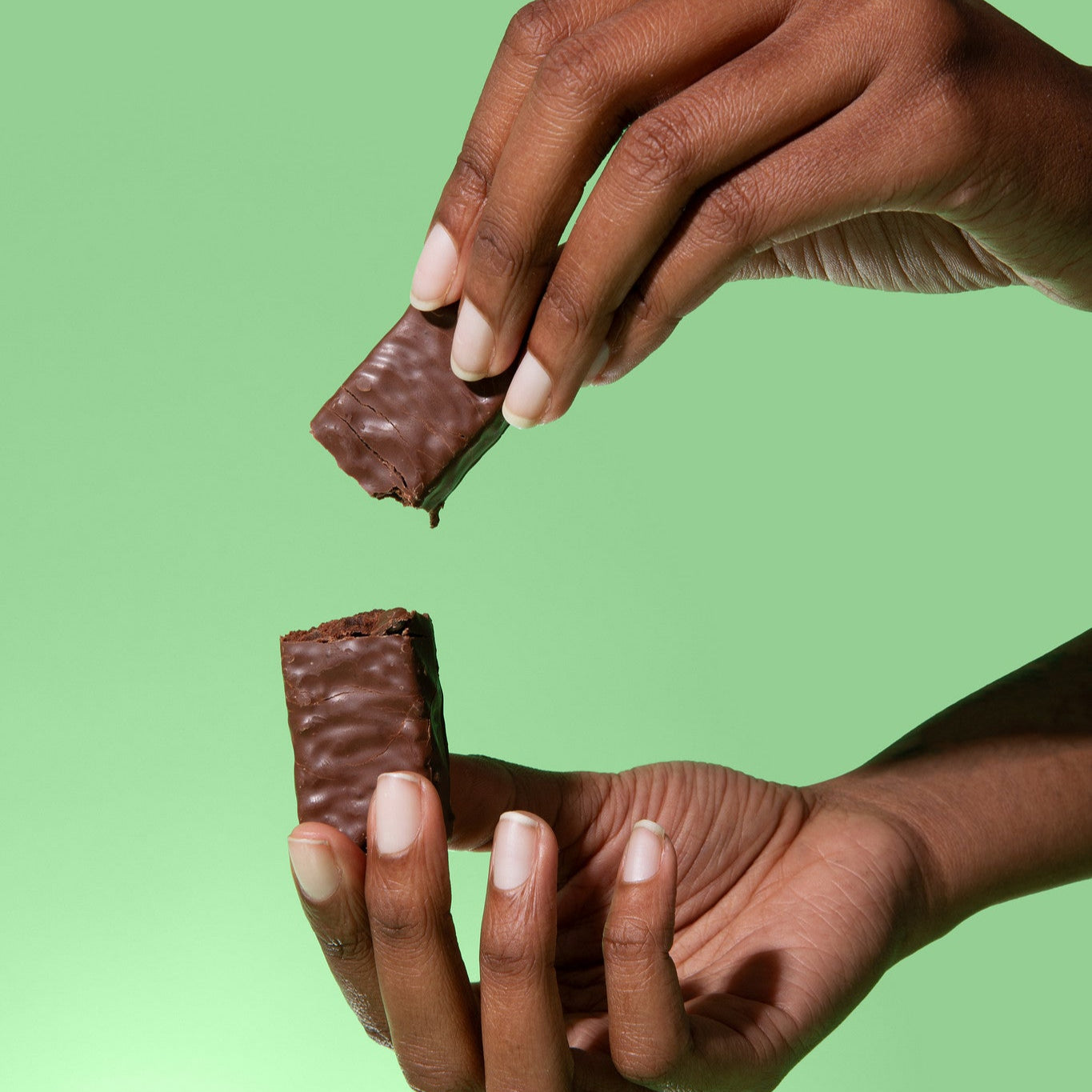 15G Protein Minty Cocoa Crunch Bar DestGlow