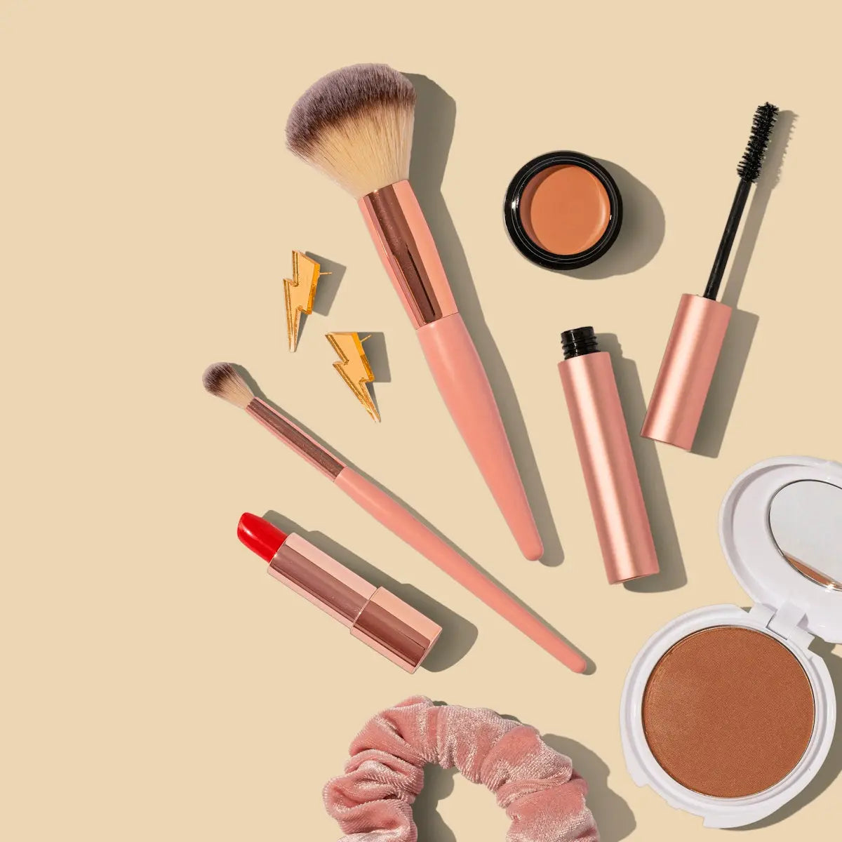 The Science Behind Adaptogens: Enhancing Beauty and Wellness Naturally - DestGlow