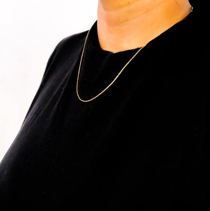 Solid 10K Yellow Gold 0.5mm Slim and Dainty Unisex 18" Rope Chain Necklace by Bids.com
