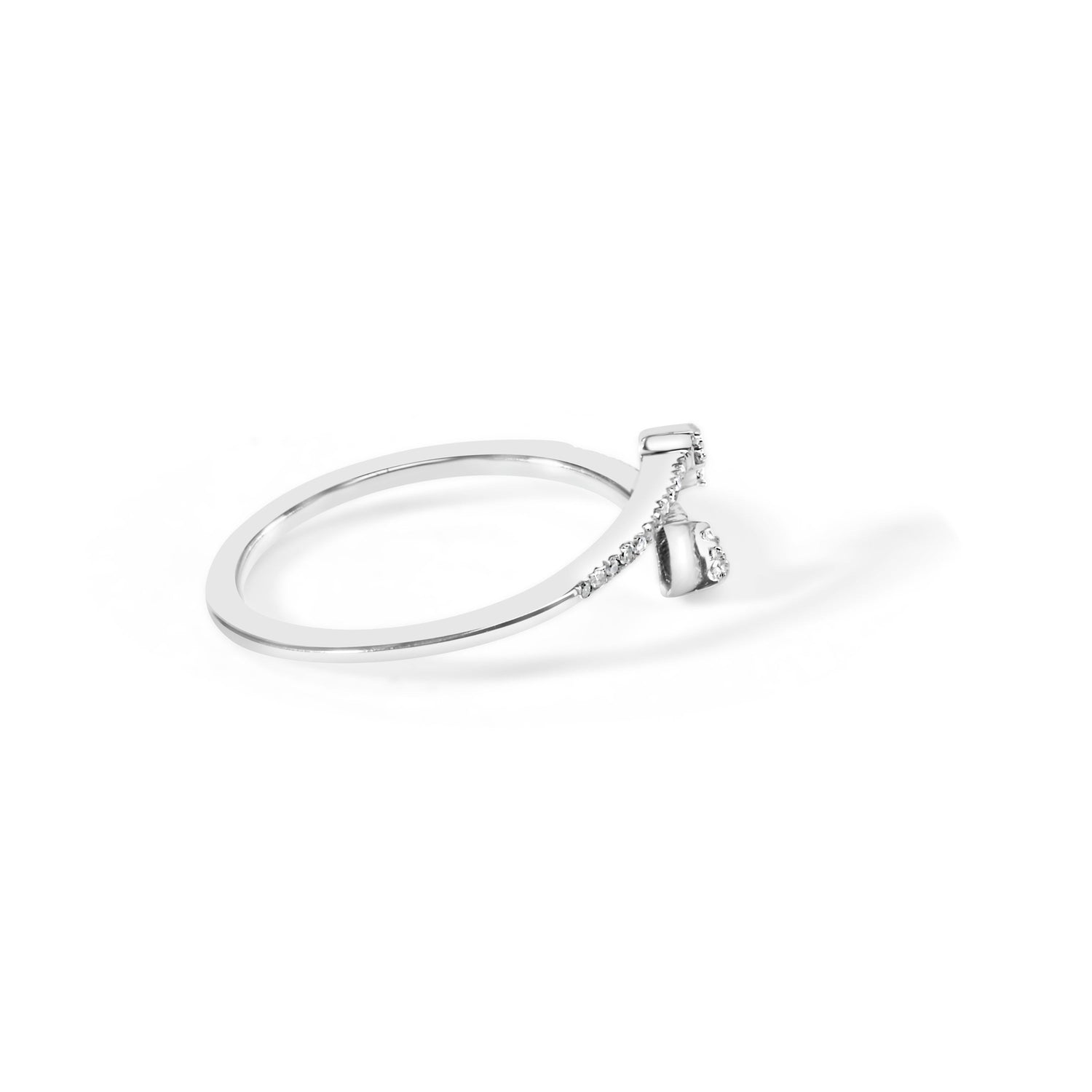 .925 Sterling Silver 1/5 Cttw Diamond Double Arrowhead Open Ring (I-J Color, I2-I3 Clarity) - Ring Size 6 by Bids.com