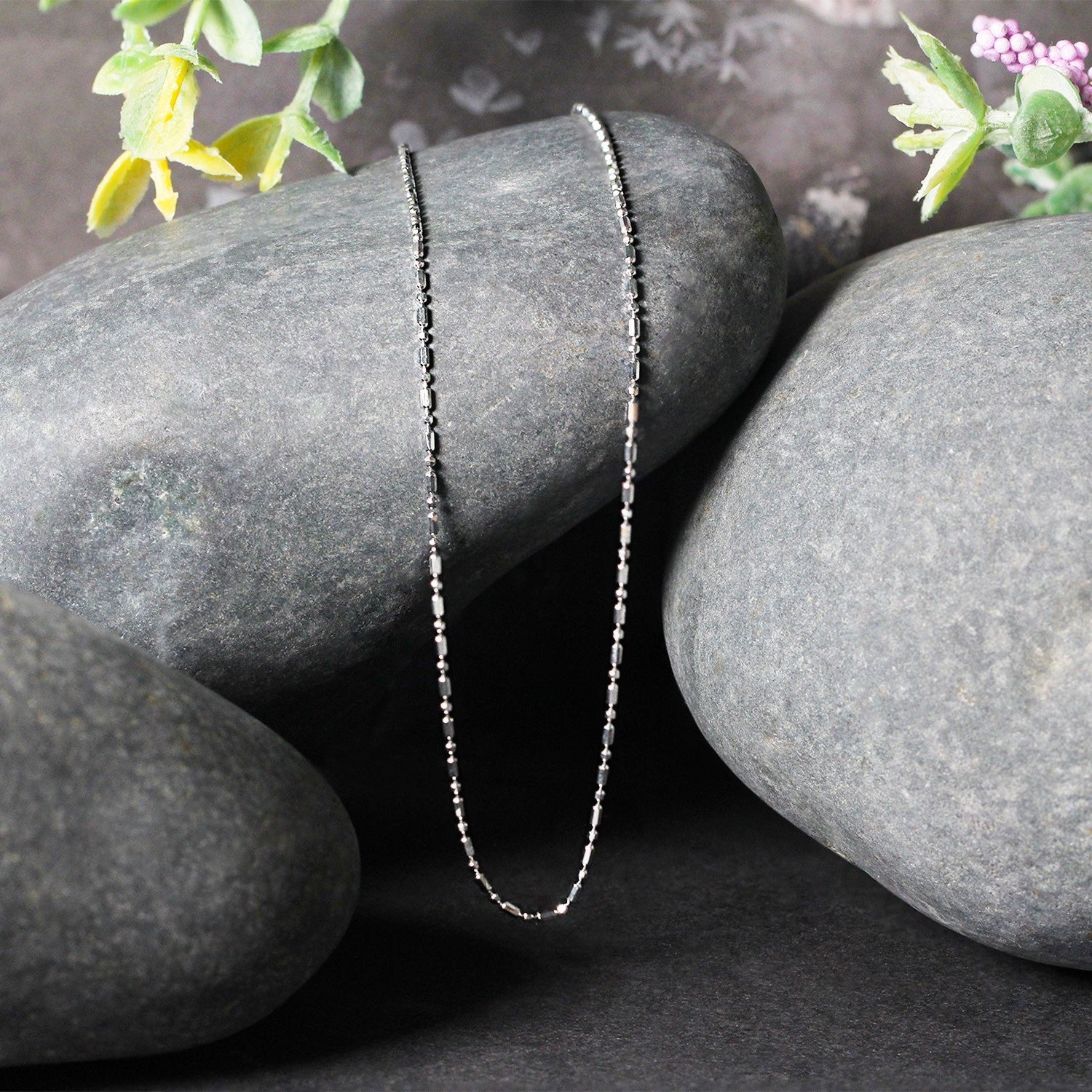 14k White Gold Diamond-Cut Bead Chain 1.0mm by Bids.com