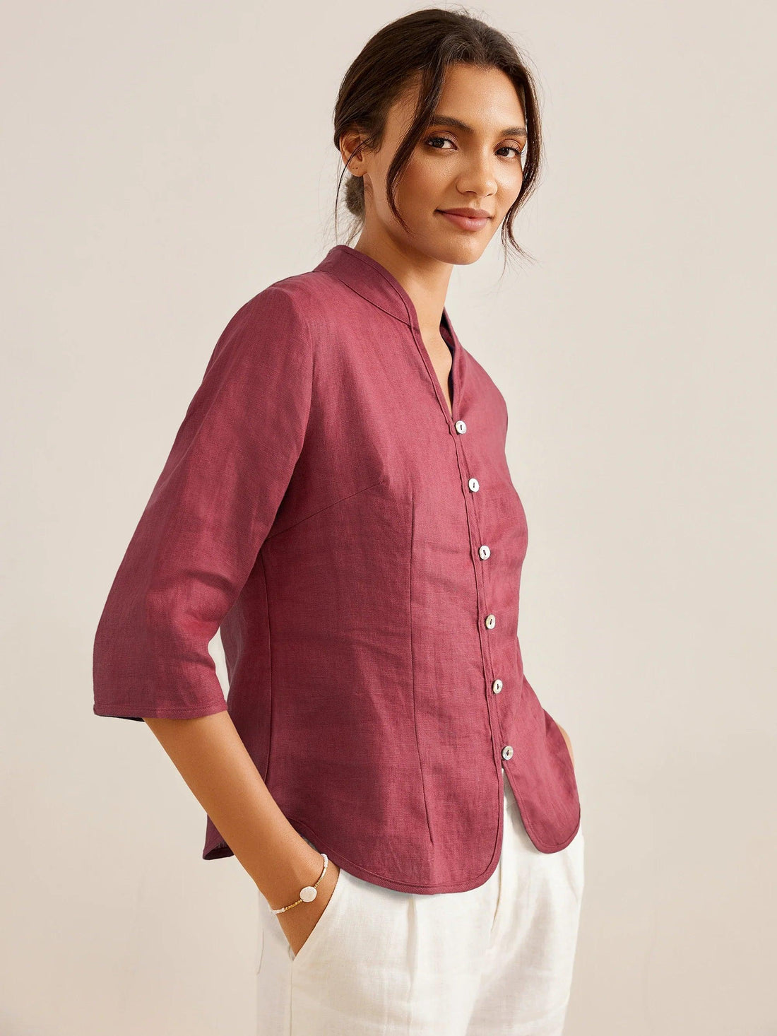 100% Linen Hand Button Fitted Jacket AMELIA by LINTICO