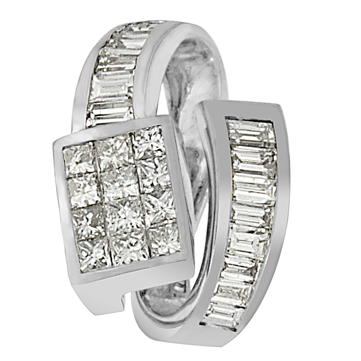 14K White Gold 2 cttw Princess and Baguette Cut Diamond Double Loop Pendant Necklace (G-H, VS1-VS2) by Bids.com