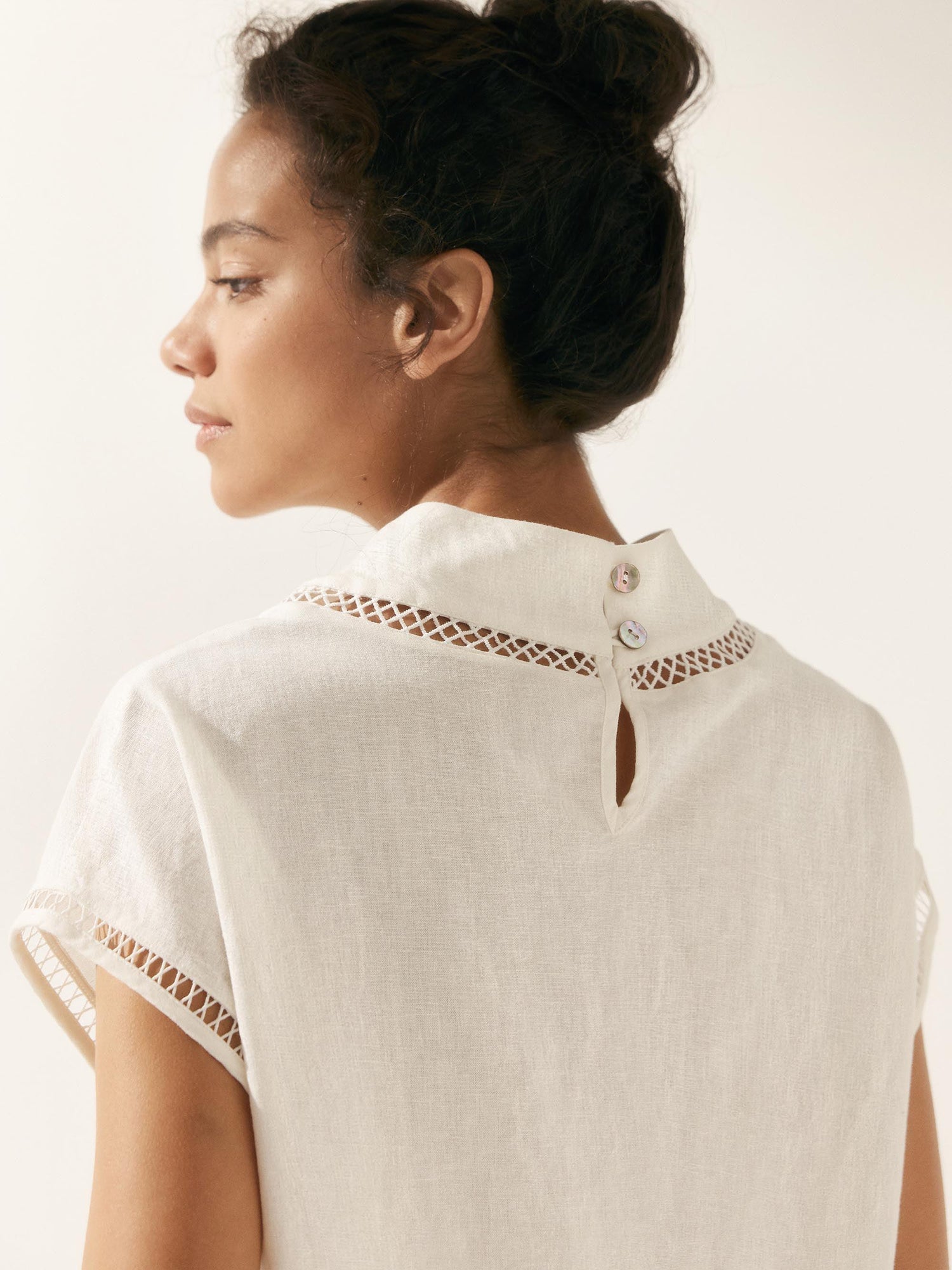 Linen Cutout Turtleneck Top QUINN by LINTICO