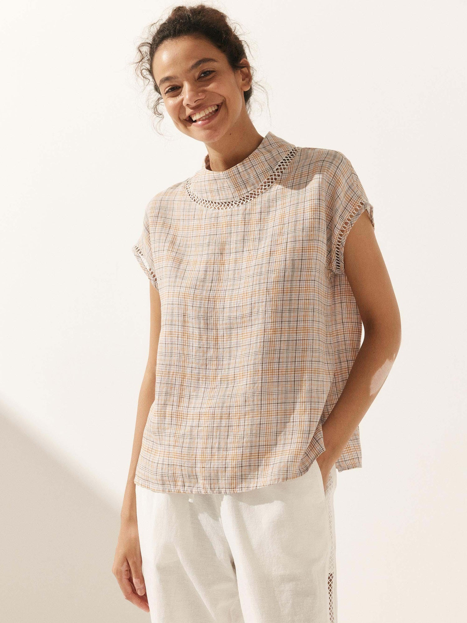 Linen Cutout Turtleneck Top QUINN by LINTICO