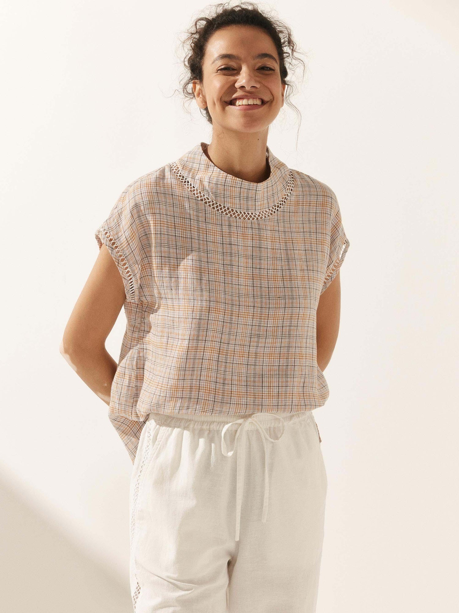 Linen Cutout Turtleneck Top QUINN by LINTICO