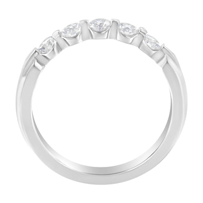 14K White Gold 1/2 cttw Diamond 5-Stone Band Ring (H-I Clarity, SI2-I1 Color) - Size 7 by Bids.com