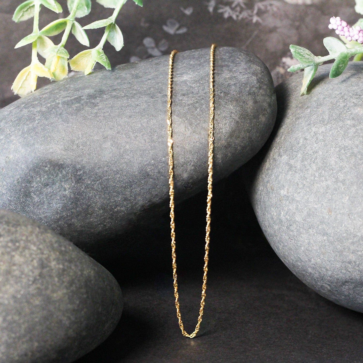 14k Yellow Gold Singapore Chain 1.0mm by Bids.com