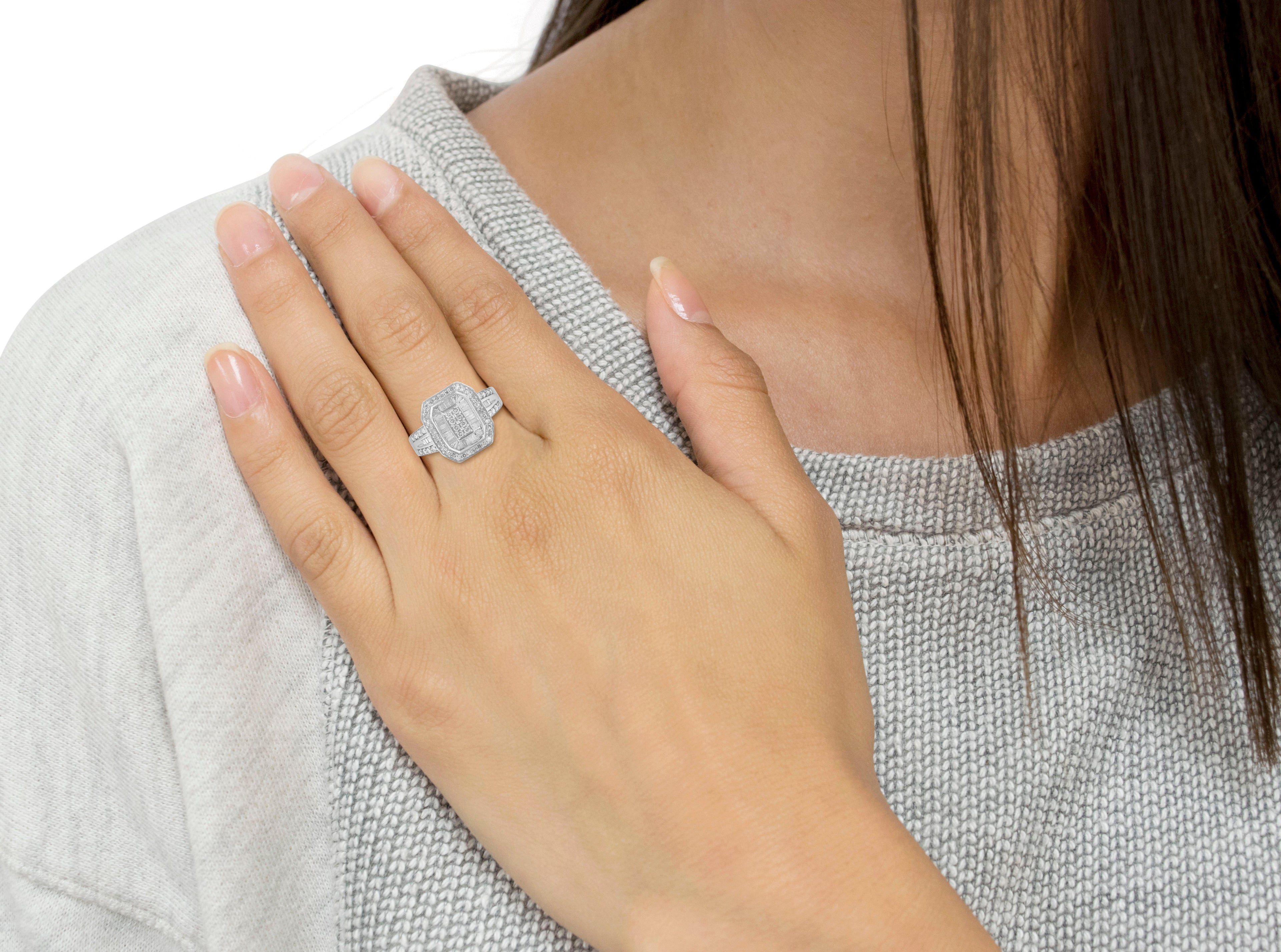 .925 Sterling Silver Round and Baguette Diamond Cathedral Ring (0.75 Cttw, H-I Color, I2-I3 Clarity) - Size 7 by Bids.com