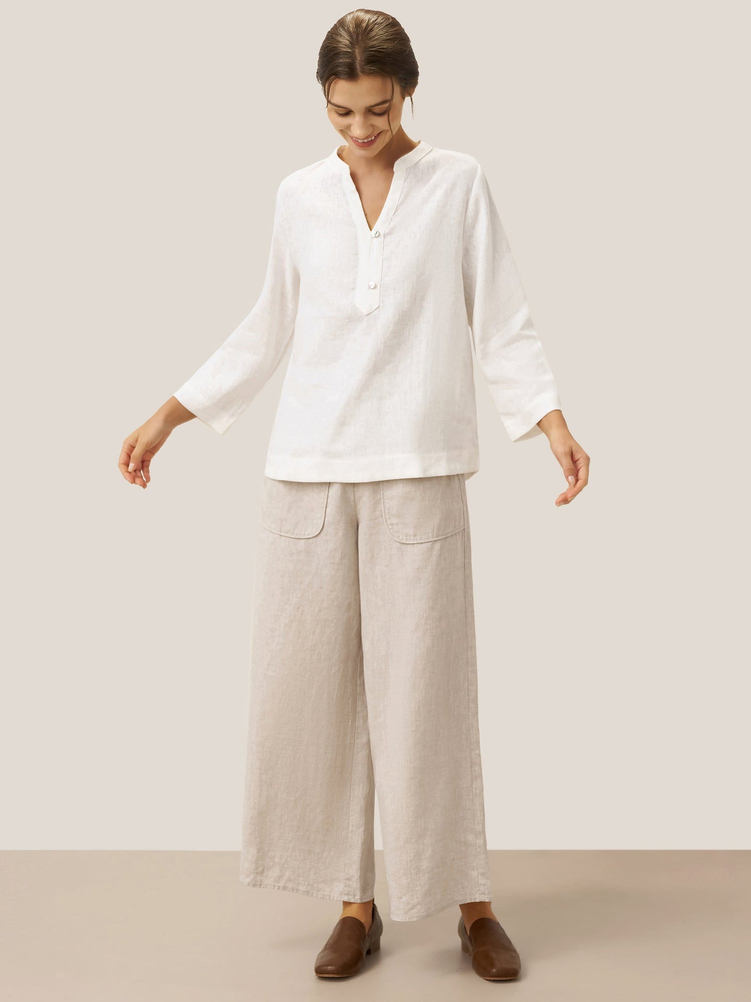 100% Linen Deep V-Neck Pullover with Button-Trim JOLYNE by LINTICO