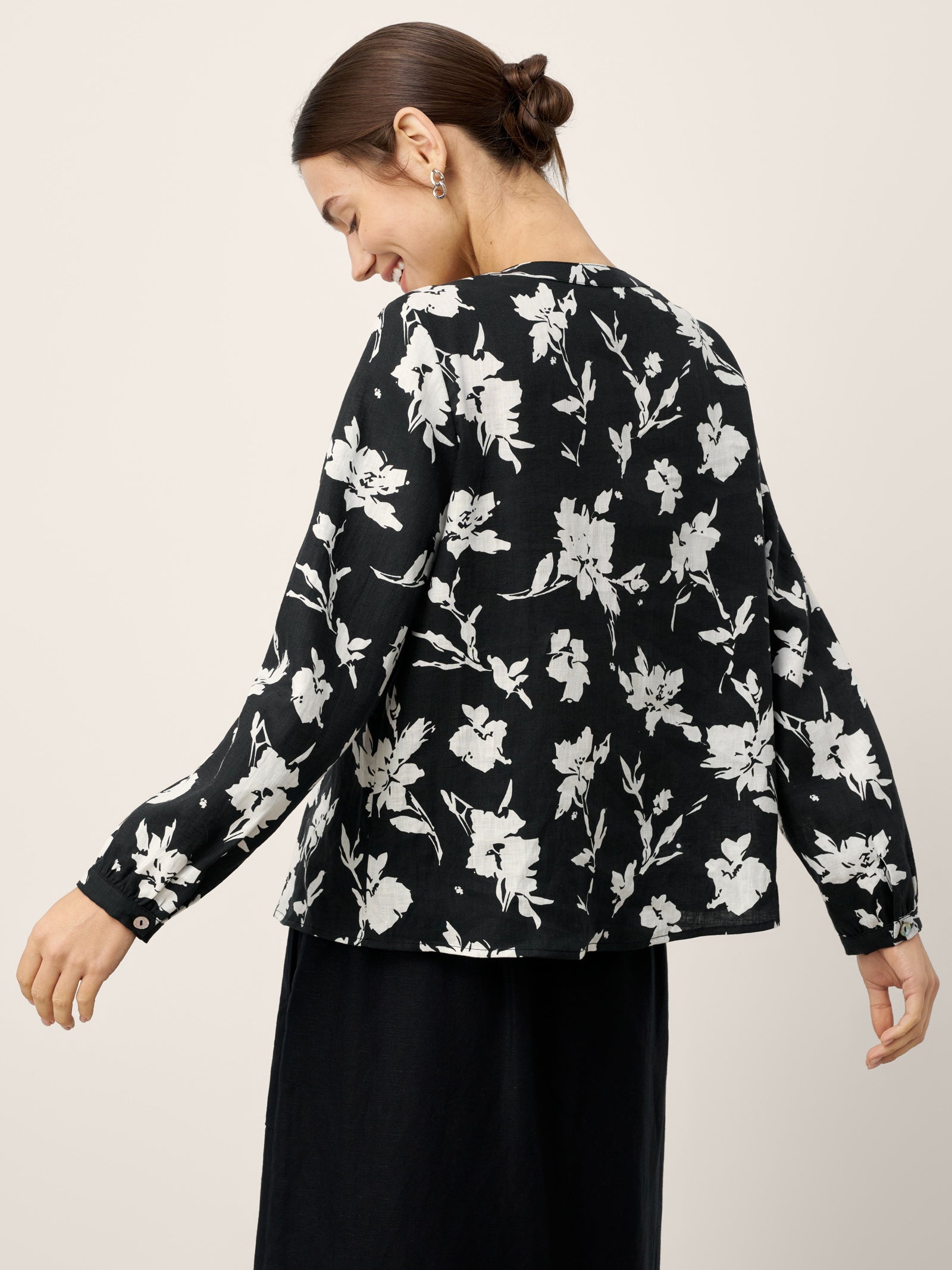 100% Linen Floral Printed Gathered Pullover Top AMIYA by LINTICO