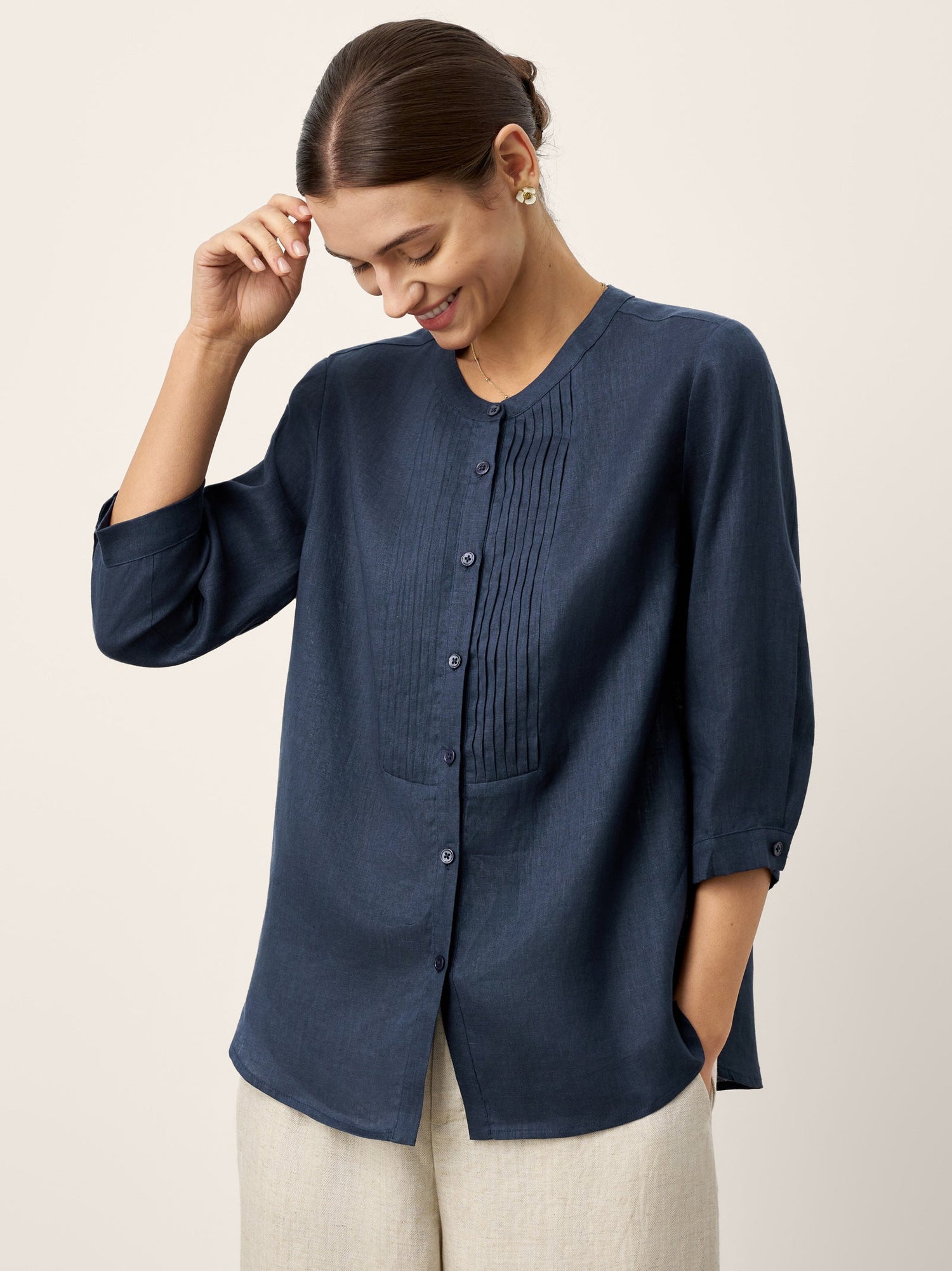 100% Linen Sculpted Accordion Pleat Crew Neck Shirt RANA by LINTICO