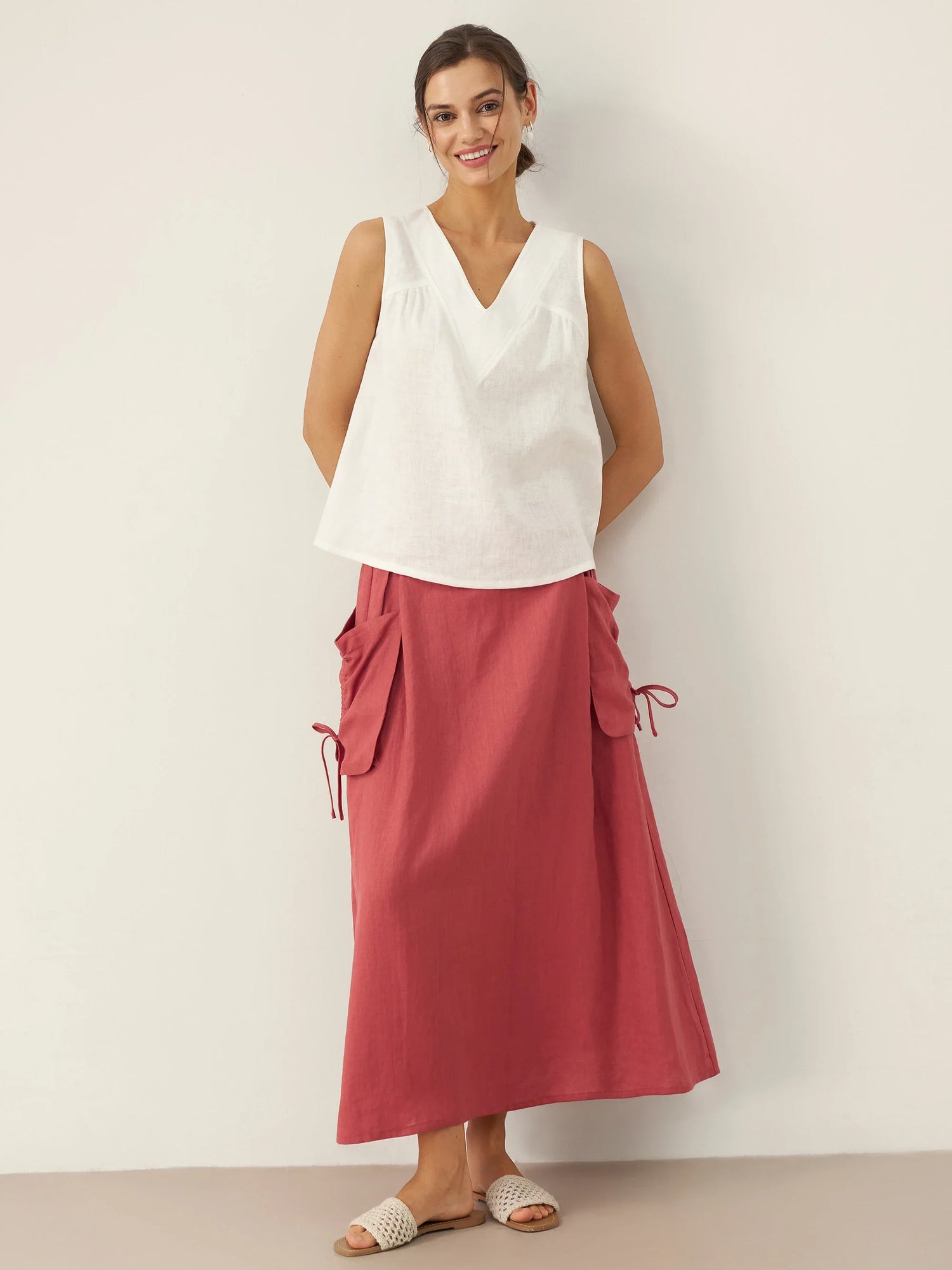 100% Linen V-Neck Sleeveless Tank Top NICOLE by LINTICO