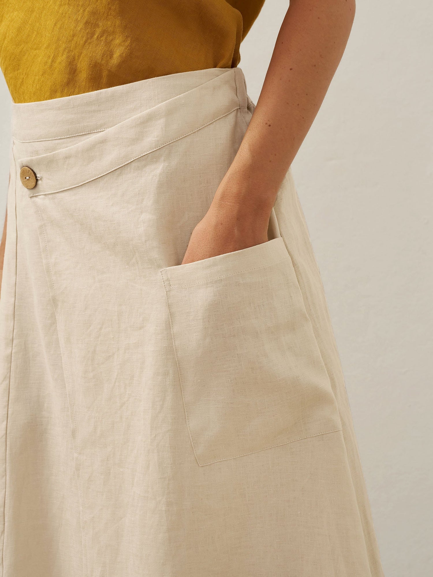 100% Linen Elastic Waist Angled Wrap Skirt FRESSA 