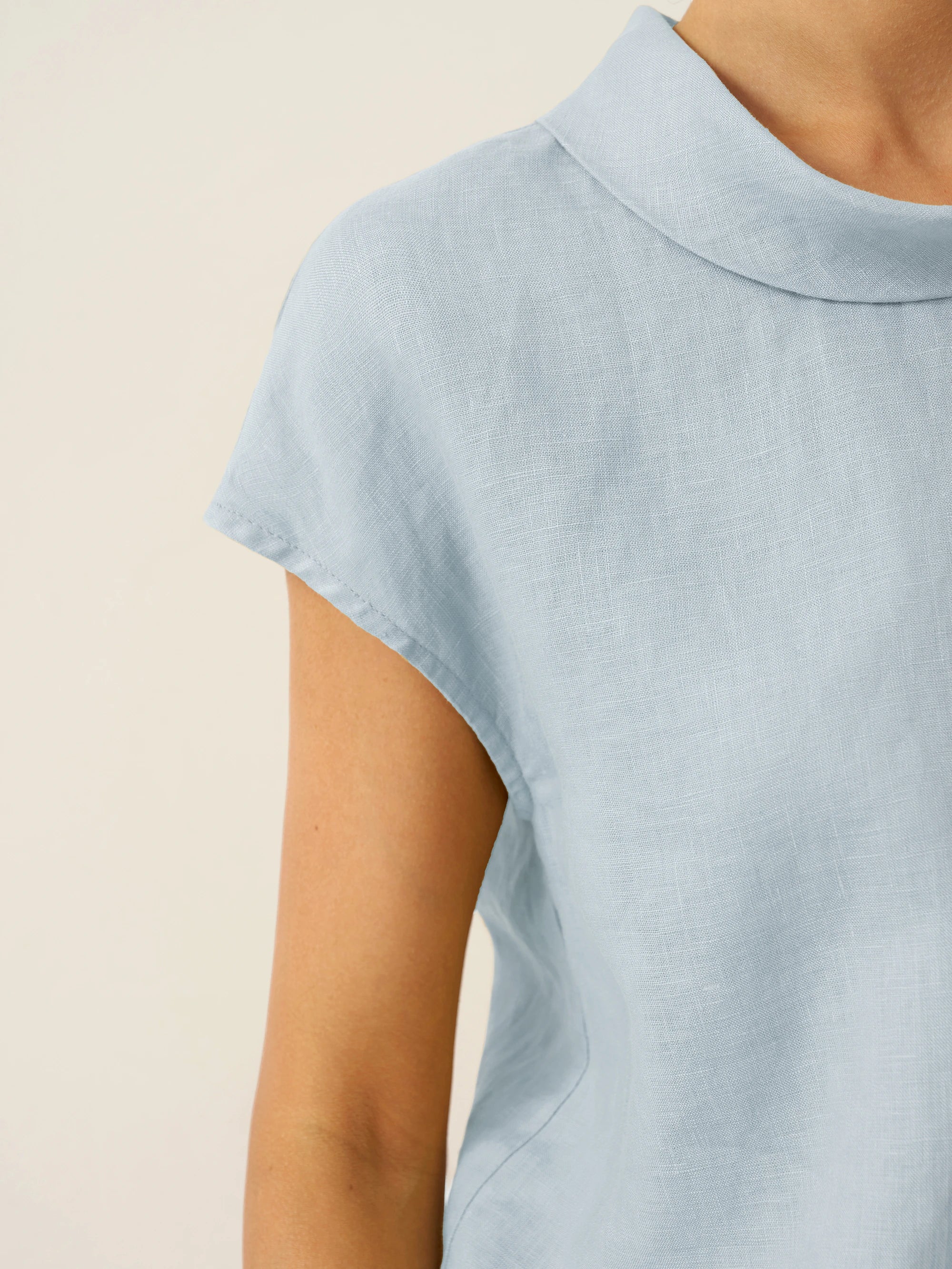 100% Linen Cap Sleeve Soft-Fold Collar Top YVONNE by LINTICO