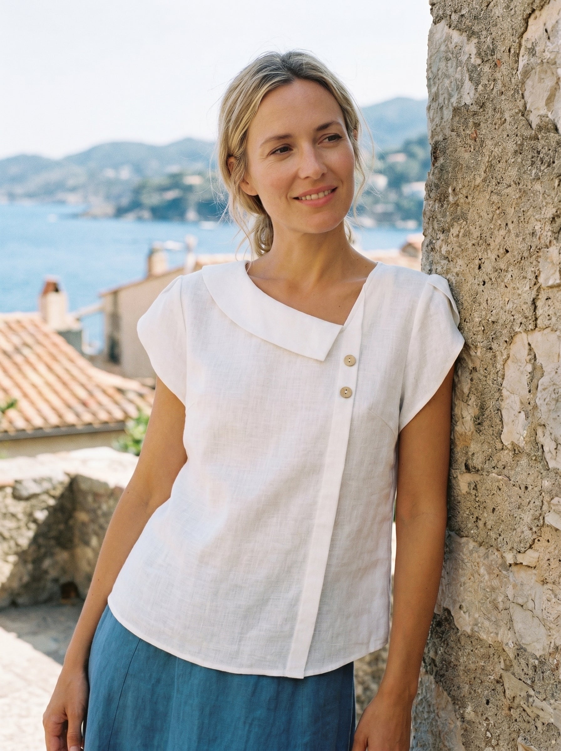 100% Linen Crescent Collar Flutter Sleeve Top FARA by LINTICO